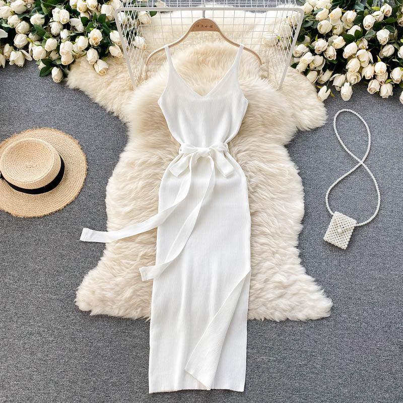 Elegant V-neck Waist Slimming Hip Stretch Knit Halter Dress