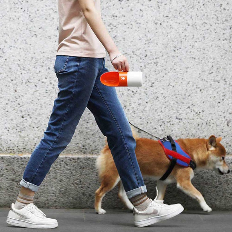 Splash-Proof Pet Water Bottle with One-Key Lock