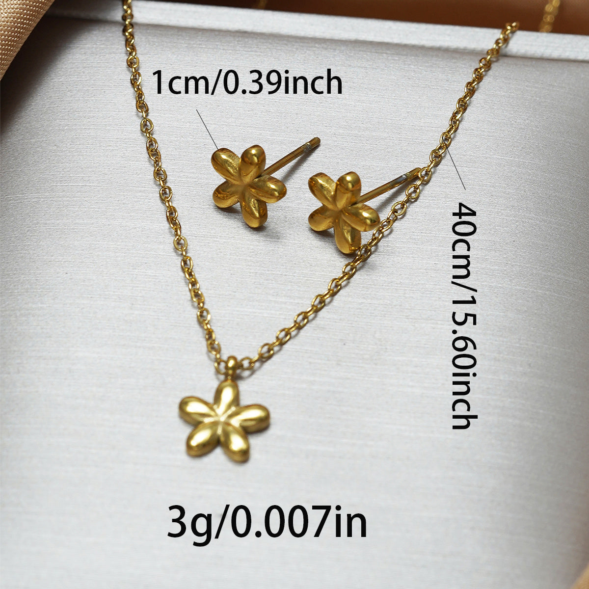 Lxalry 18K Gold Floral Jewelry Set | Necklace & Stud Earrings