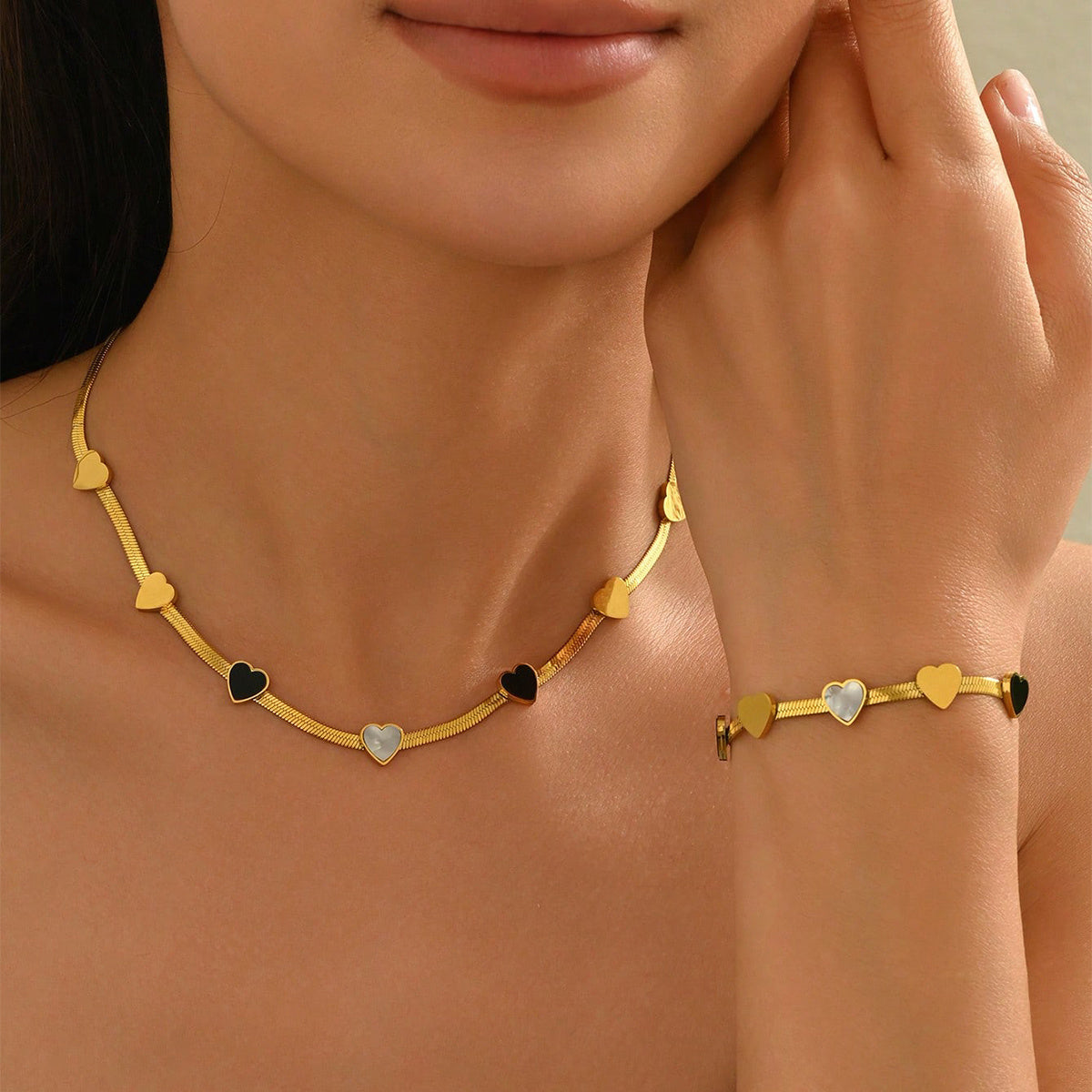 Lxalry 18K Gold Heart Necklace & Bracelet | Luxury Gift Set