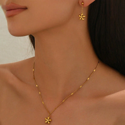 18K Lxalry Gold Floral Necklace & Earrings | Luxury Gift Set